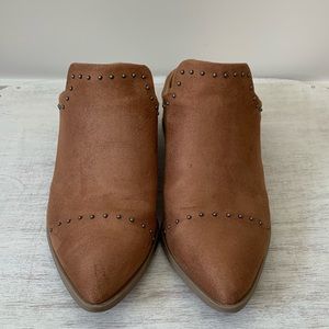 Universal Thread Women’s Heeled Mules, 7 Cognac